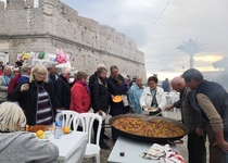 Más de 1.000 personas participan en el Día de las Paellas de Peñíscola