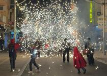 Peñíscola arranca con un Correfoc un fin de semana repleto de actividades festivas y solidarias