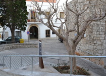 La obra del Portal Fosch en el casco antiguo de Peñíscola, más accesible