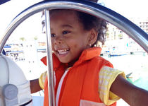 La vela y el paddle surf, las actividades más demandadas en la Fiesta del Mar de la ENBP