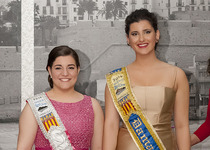 La Associació Racó Calent presenta a su nueva dama, Carme Castell