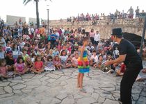 Más de 20.000 personas participan en las actividades que ha programado Peñíscola en el inicio de la temporada estival