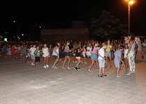 La ciudadanía de Peñíscola se vuelca con los preparativos de las Fiestas Patronales
