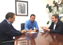 El Ayuntamiento de Peñíscola mediará con empresarios y bus urbano para optimizar el incremento de frecuencias de los cercanías