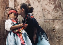 'Tendresa' y 'Ànima expectant', portada y contraportada del Programa de Fiestas de Peñíscola 2019